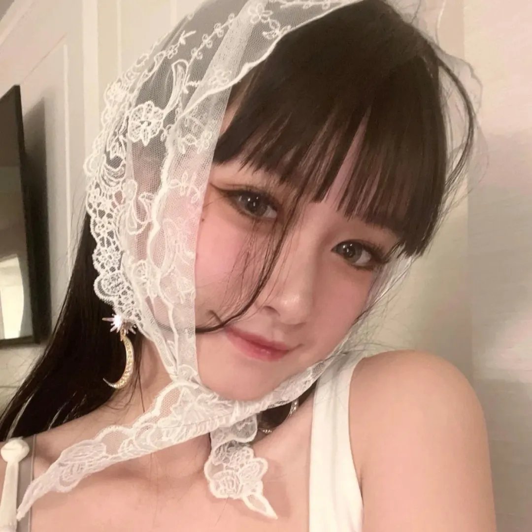 月·色